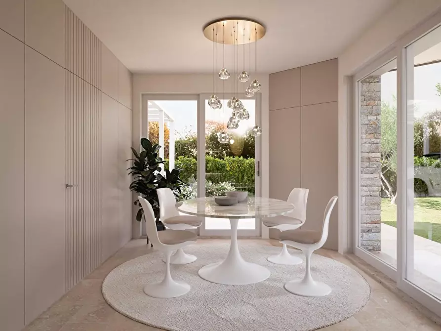 Immagine 9 di Villa in vendita  a Forte Dei Marmi