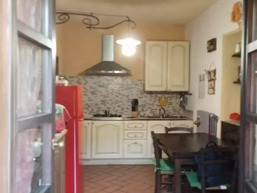 Immagine 7 di Casa bifamiliare in vendita  a Buti