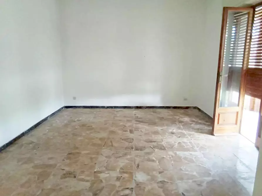 Immagine 7 di Casa indipendente in vendita  a Camaiore