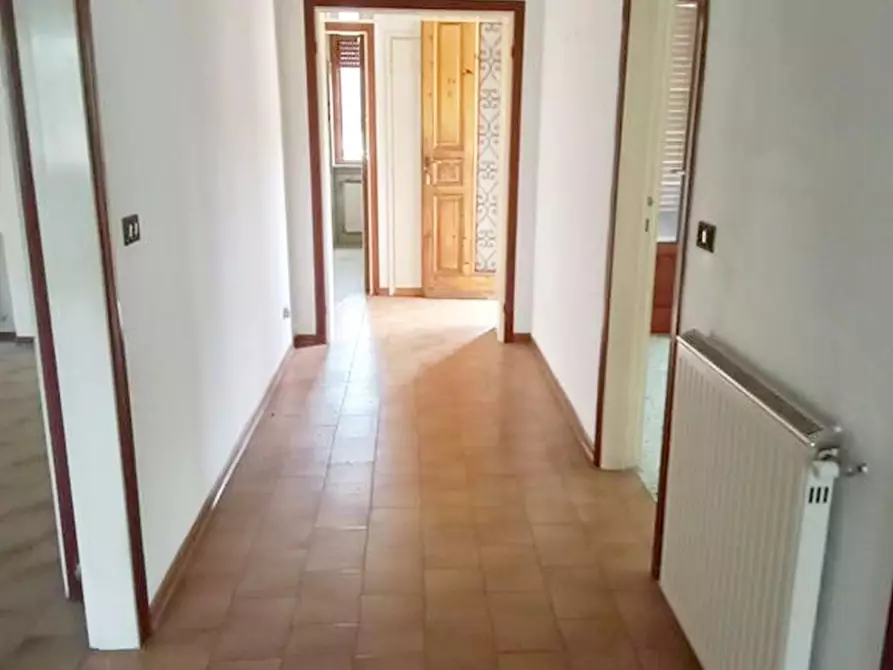 Immagine 17 di Casa indipendente in vendita  a Camaiore