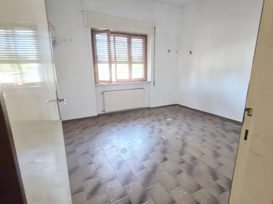 Immagine 9 di Casa indipendente in vendita  a Camaiore