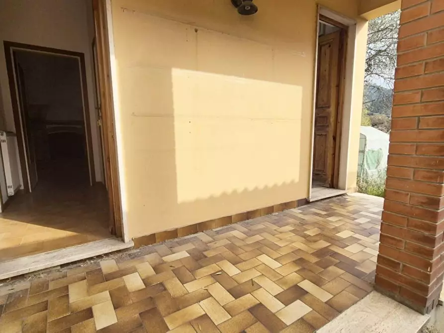 Immagine 49 di Casa indipendente in vendita  a Camaiore