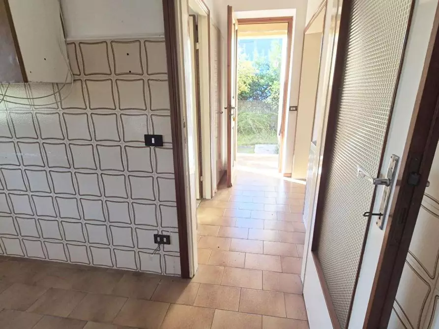 Immagine 43 di Casa indipendente in vendita  a Camaiore