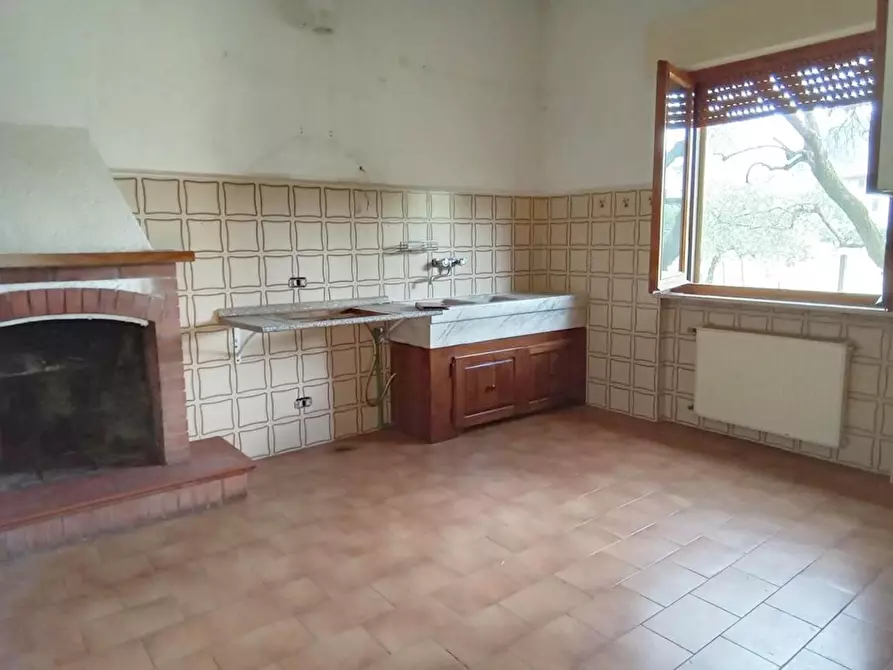 Immagine 34 di Casa indipendente in vendita  a Camaiore