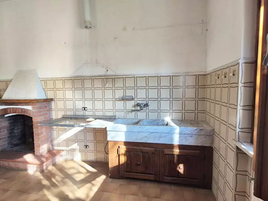 Immagine 40 di Casa indipendente in vendita  a Camaiore