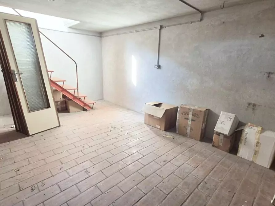 Immagine 60 di Casa indipendente in vendita  a Camaiore