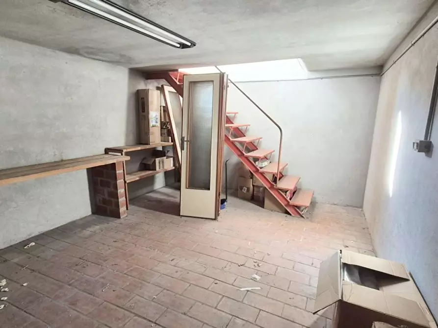 Immagine 61 di Casa indipendente in vendita  a Camaiore