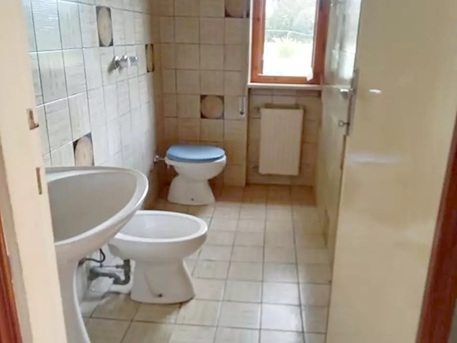 Immagine 28 di Casa indipendente in vendita  a Camaiore