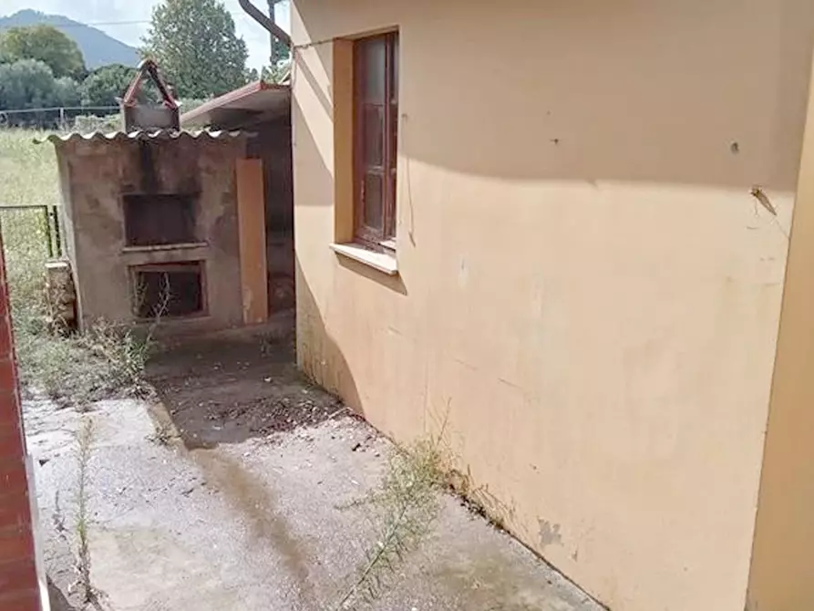 Immagine 67 di Casa indipendente in vendita  a Camaiore