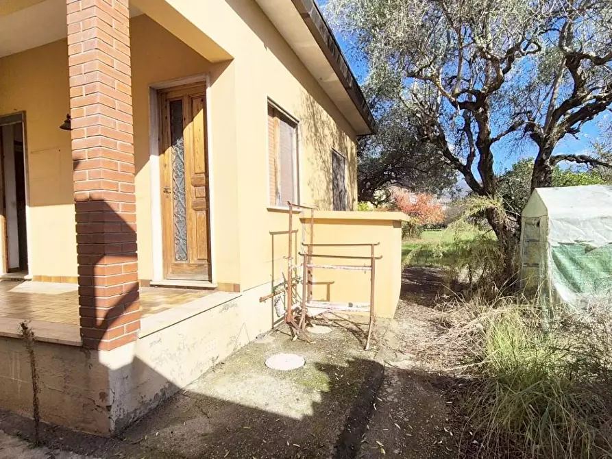 Immagine 78 di Casa indipendente in vendita  a Camaiore