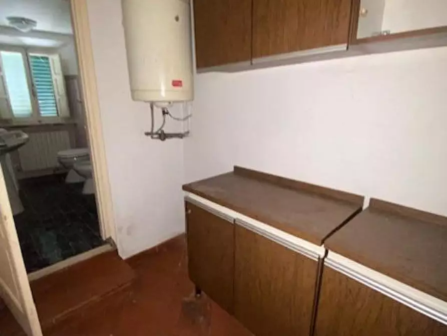 Immagine 4 di Porzione di casa in vendita  a Capannori