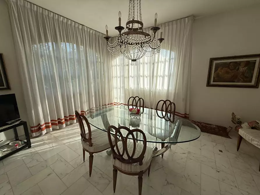 Immagine 54 di Villa in vendita  a Fucecchio