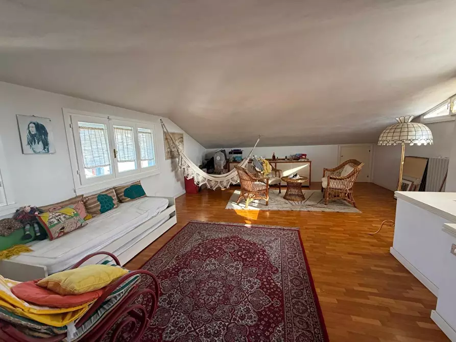 Immagine 19 di Villa in vendita  a Fucecchio