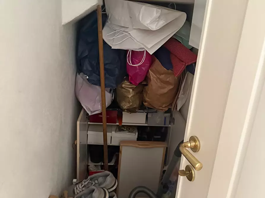 Immagine 10 di Villa in vendita  a Fucecchio