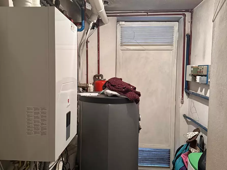 Immagine 34 di Villa in vendita  a Fucecchio