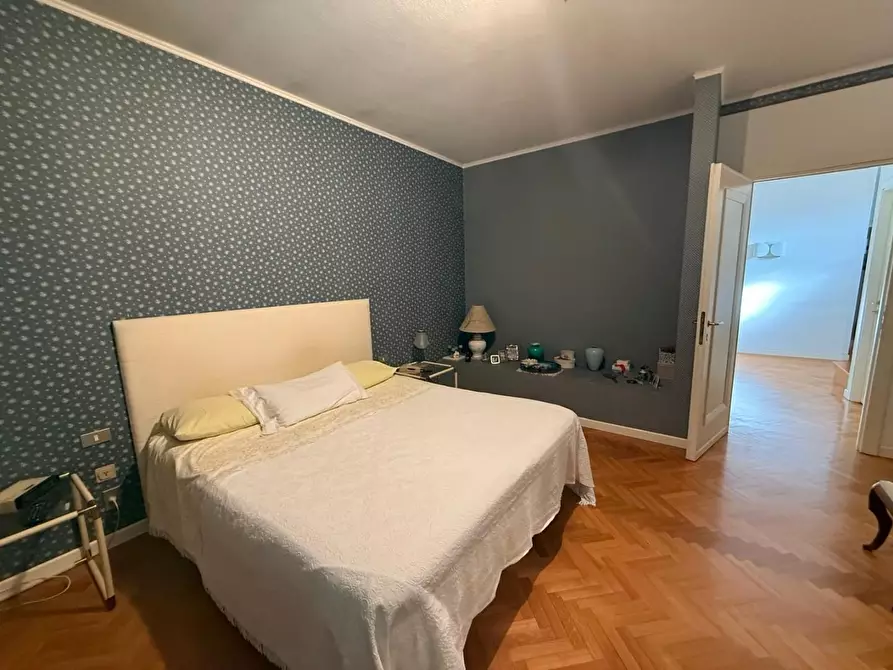 Immagine 38 di Villa in vendita  a Fucecchio