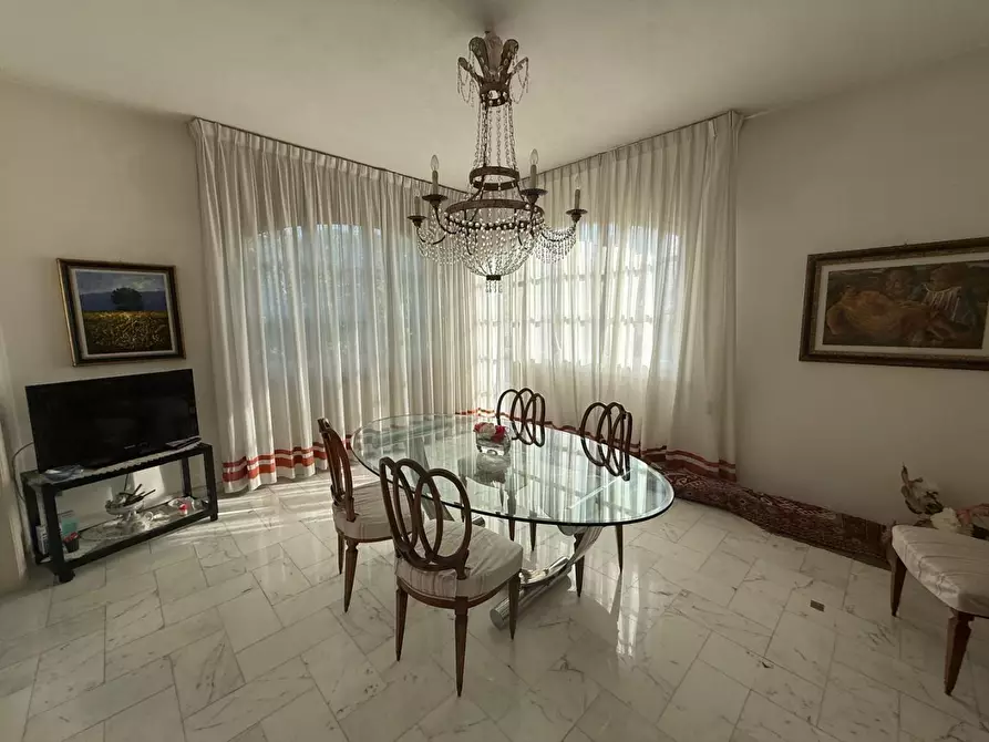 Immagine 55 di Villa in vendita  a Fucecchio