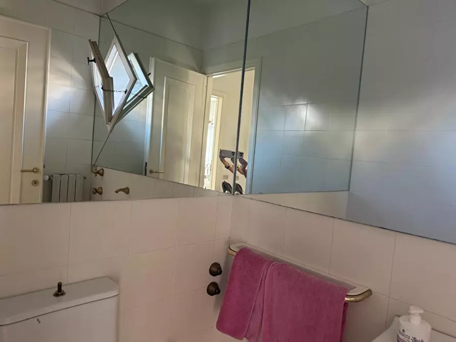 Immagine 46 di Villa in vendita  a Fucecchio