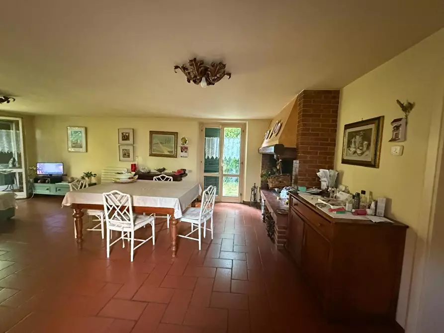 Immagine 29 di Villa in vendita  a Fucecchio