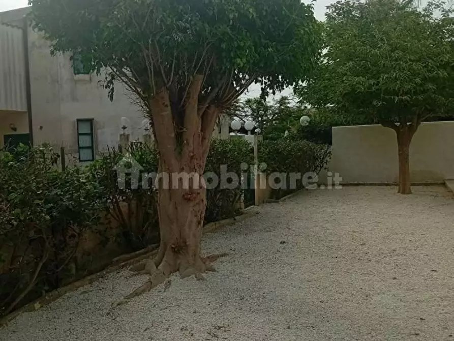 Immagine 15 di Casa bifamiliare in vendita  a Marsala