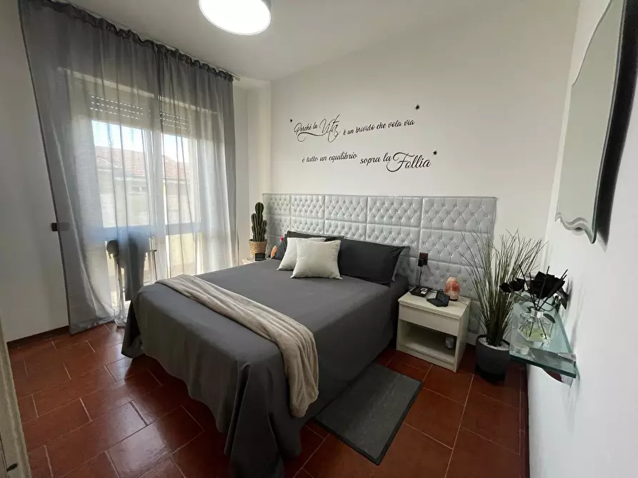 Immagine 4 di Appartamento in vendita  a Viareggio