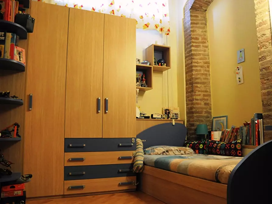 Immagine 18 di Appartamento in vendita  a Colle Di Val D'elsa