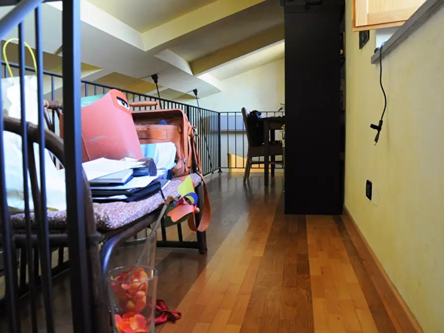 Immagine 6 di Appartamento in vendita  a Colle Di Val D'elsa