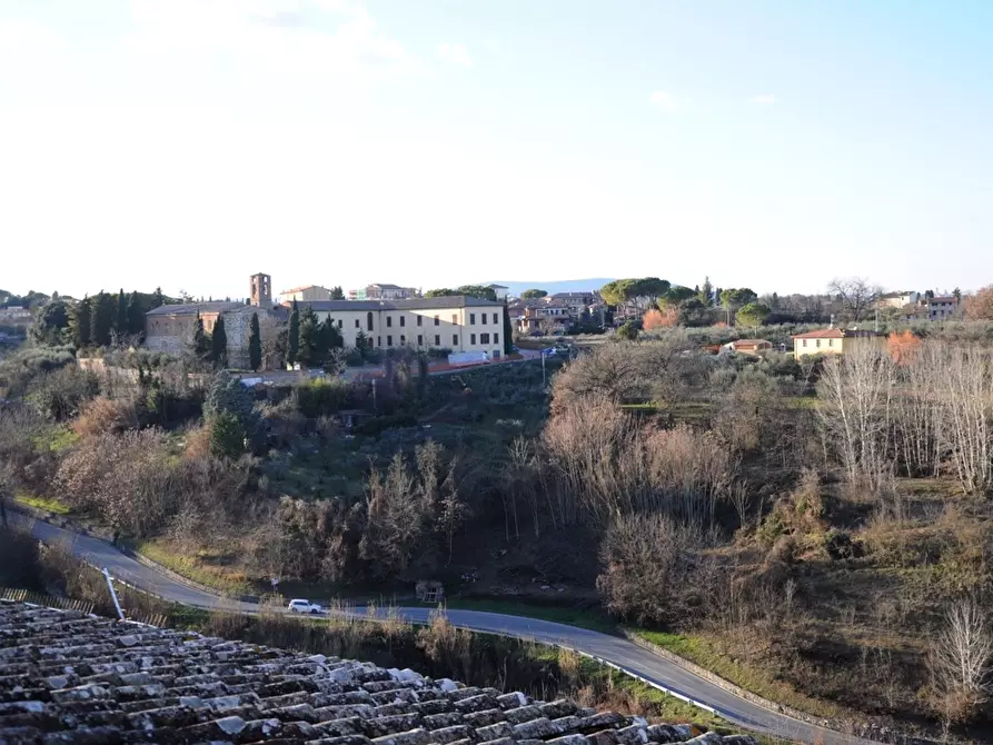 Immagine 24 di Appartamento in vendita  a Colle Di Val D'elsa