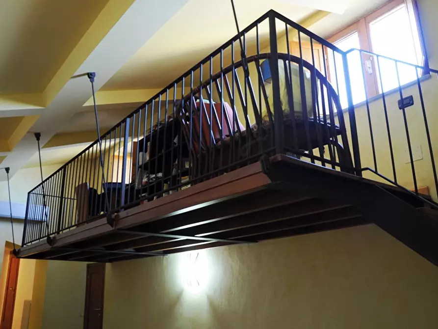 Immagine 5 di Appartamento in vendita  a Colle Di Val D'elsa