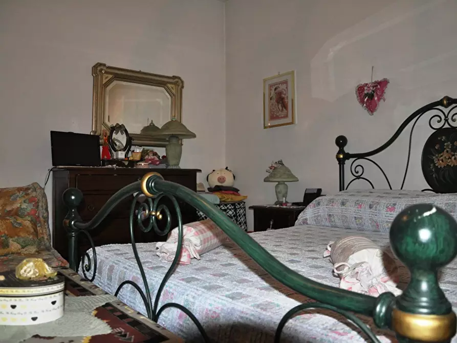 Immagine 14 di Appartamento in vendita  a Poggibonsi