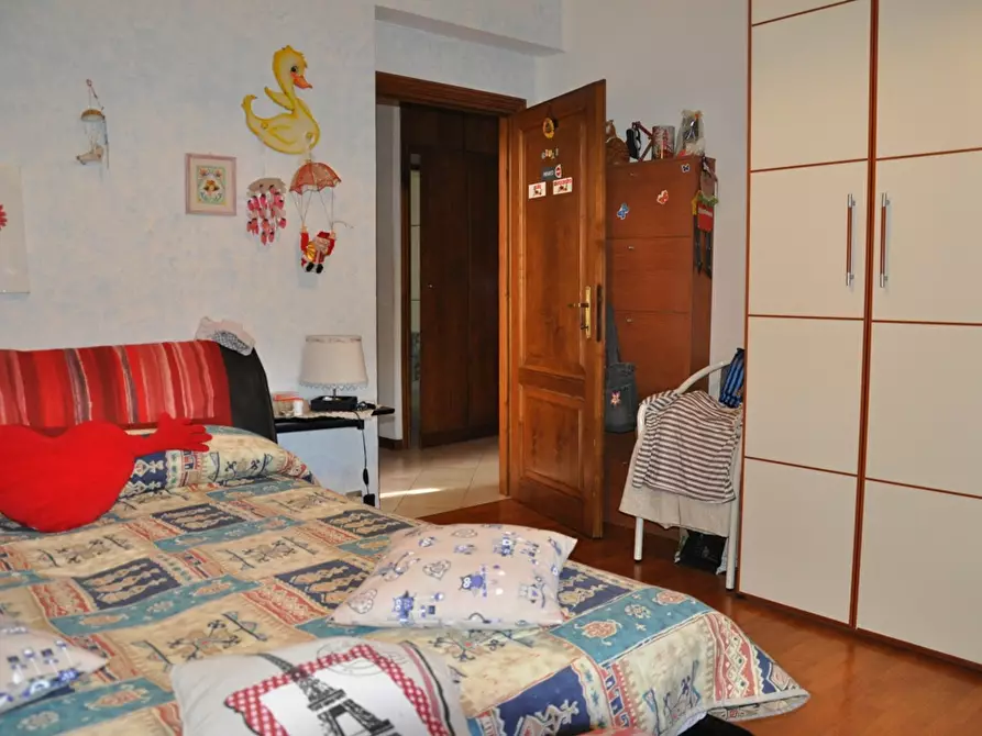 Immagine 12 di Appartamento in vendita  a Poggibonsi