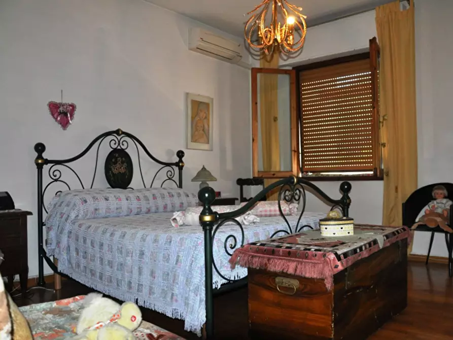 Immagine 13 di Appartamento in vendita  a Poggibonsi