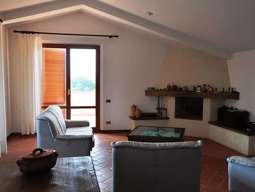 Immagine 13 di Villa in vendita  a Casole D'elsa