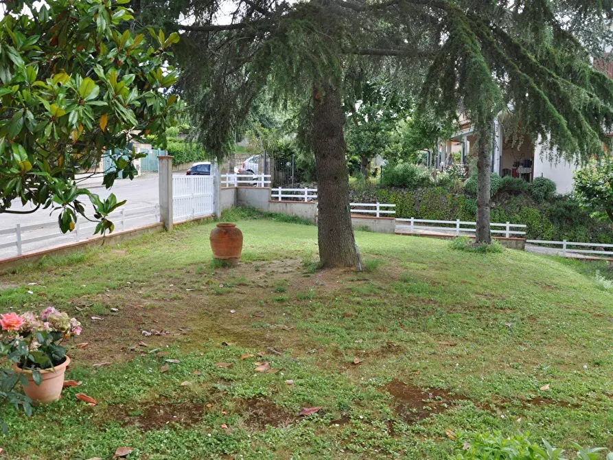 Immagine 17 di Villa in vendita  a Casole D'elsa