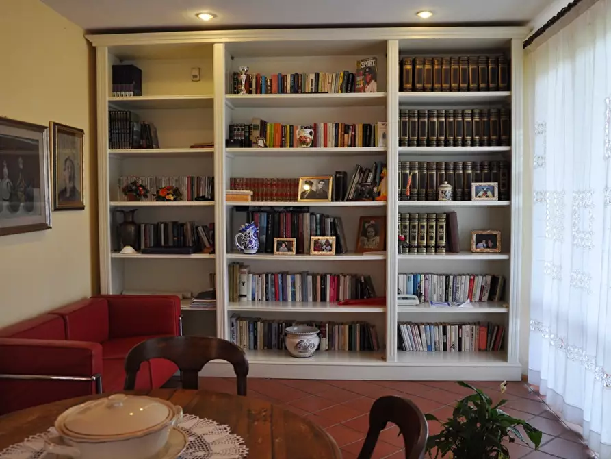 Immagine 4 di Villa in vendita  a Casole D'elsa