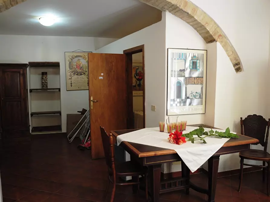 Immagine 12 di Appartamento in vendita  a Colle Di Val D'elsa