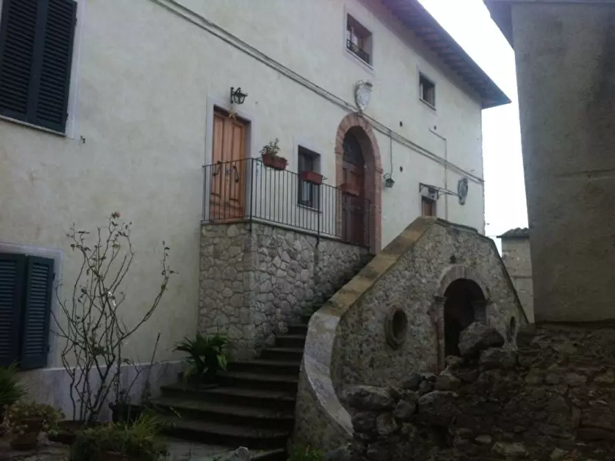 Immagine 7 di Appartamento in vendita  a Colle Di Val D'elsa