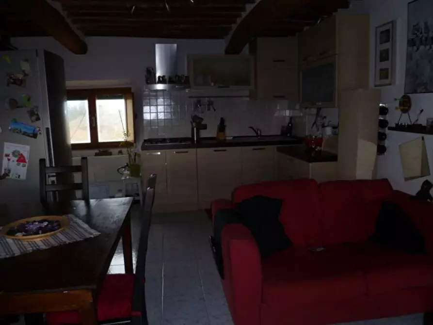 Immagine 12 di Appartamento in vendita  a Colle Di Val D'elsa