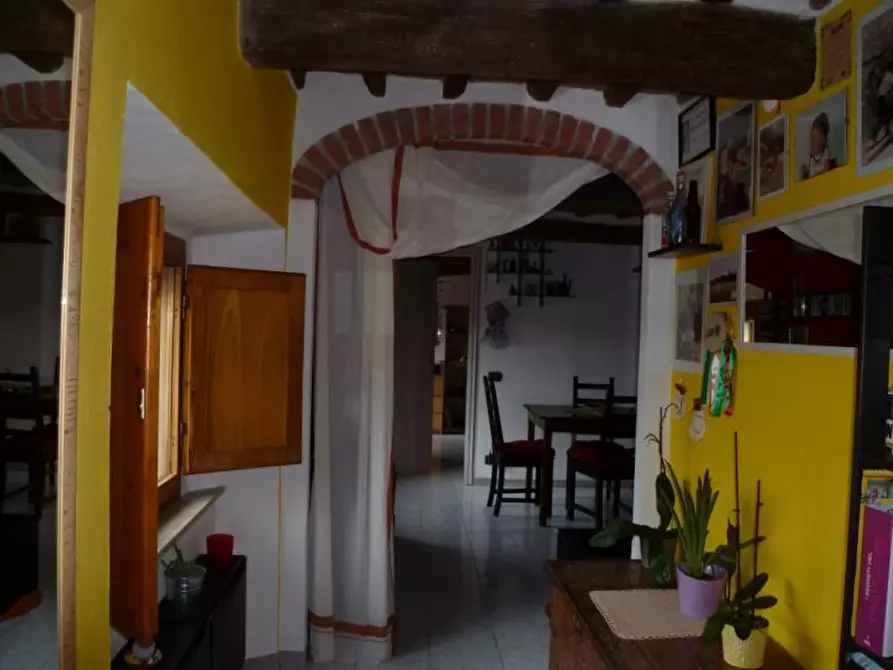 Immagine 10 di Appartamento in vendita  a Colle Di Val D'elsa