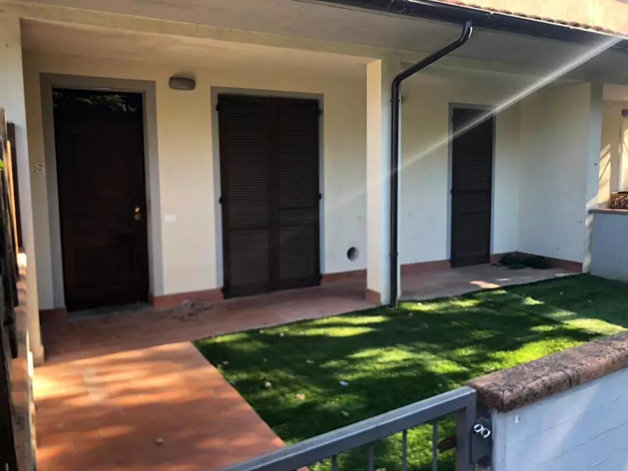 Immagine 1 di Appartamento in vendita  a Santa Maria A Monte