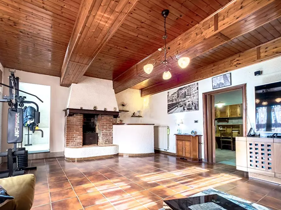 Immagine 48 di Casa bifamiliare in vendita  a Cascina