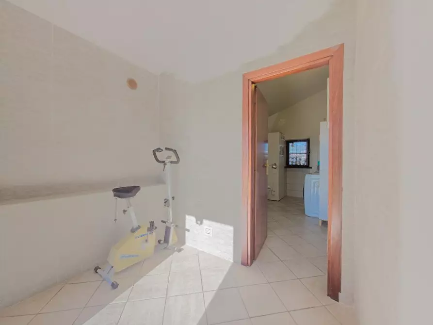 Immagine 24 di Casa bifamiliare in vendita  a Cascina