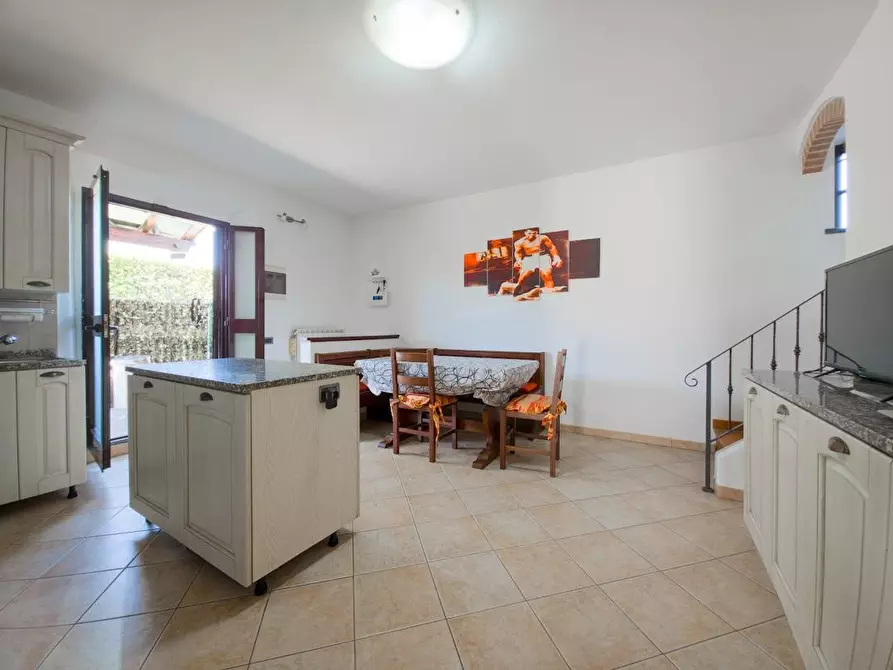 Immagine 31 di Casa bifamiliare in vendita  a Cascina