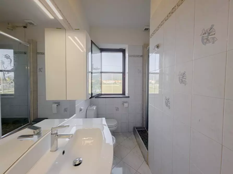 Immagine 38 di Casa bifamiliare in vendita  a Cascina