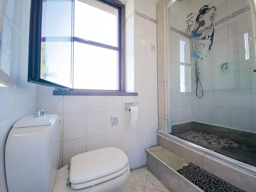 Immagine 45 di Casa bifamiliare in vendita  a Cascina