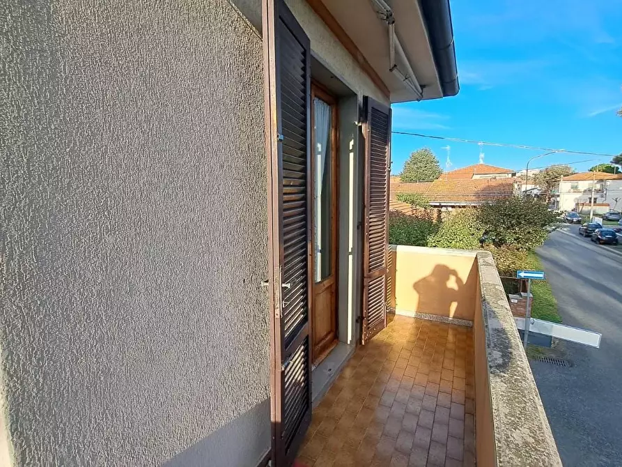 Immagine 5 di Casa bifamiliare in vendita  a Rosignano Marittimo