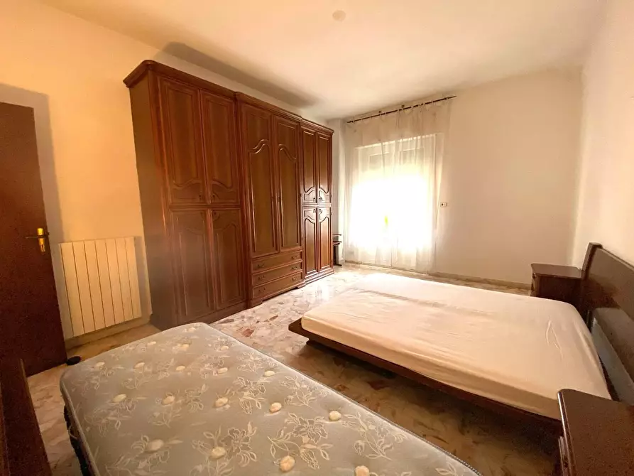 Immagine 9 di Appartamento in vendita  a Massa