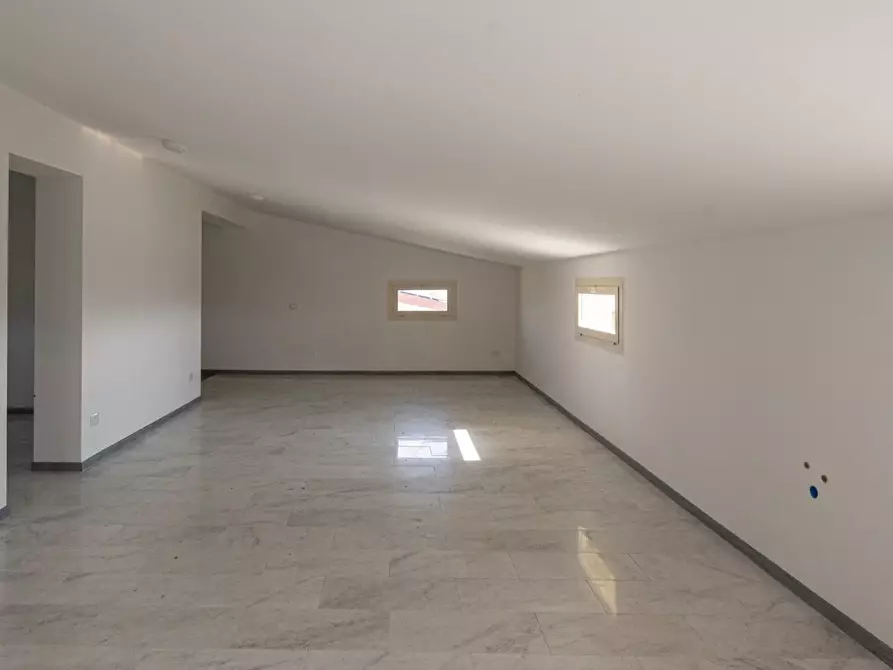 Immagine 15 di Casa indipendente in vendita  a Medesano