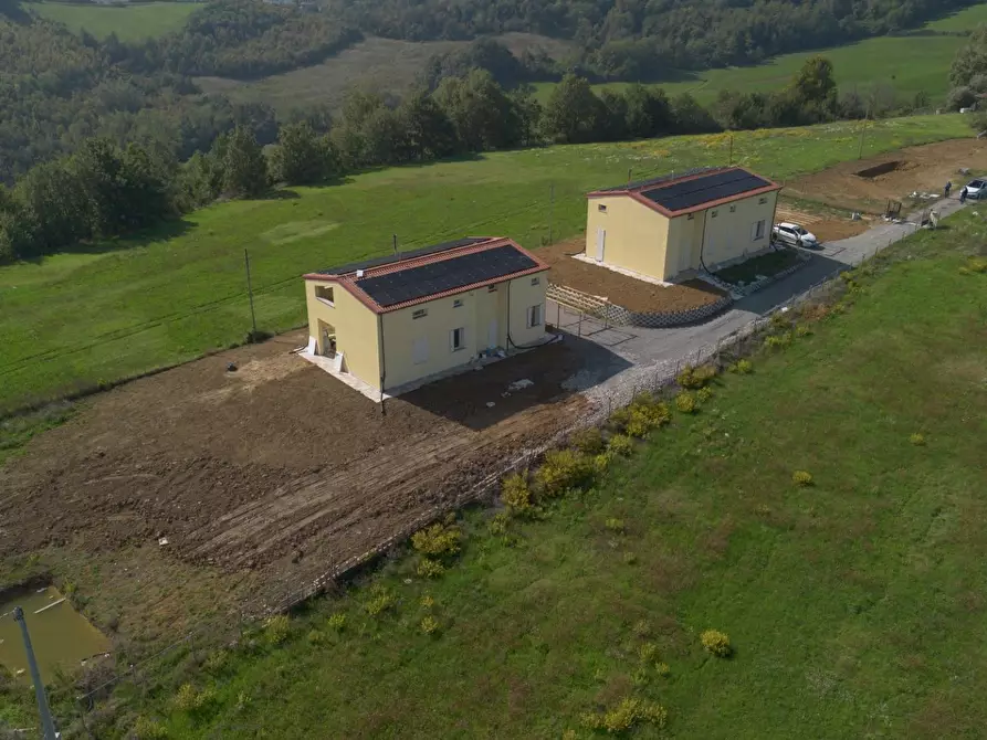 Immagine 4 di Casa indipendente in vendita  a Medesano