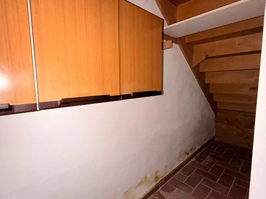 Immagine 7 di Garage in vendita  a Castagneto Carducci
